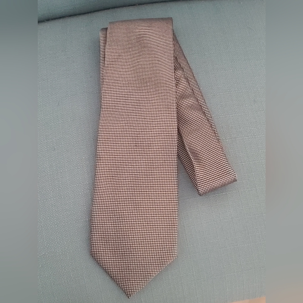 Burberry's London Made In Italy Rare Shiny Tan And Black Microcheck Tie, Silk - Picture 3 of 9